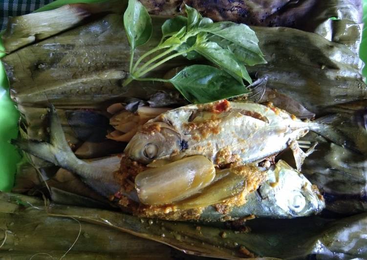 Resep: Pepes ikan Selar lezat