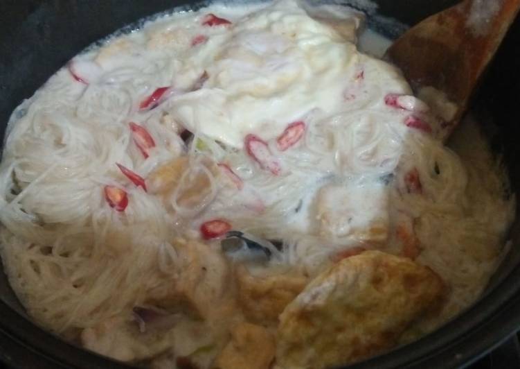 Cara Mudah memasak Laksa kuah putih #kulinerindonesia #masakanindonesia yang bikin ketagihan