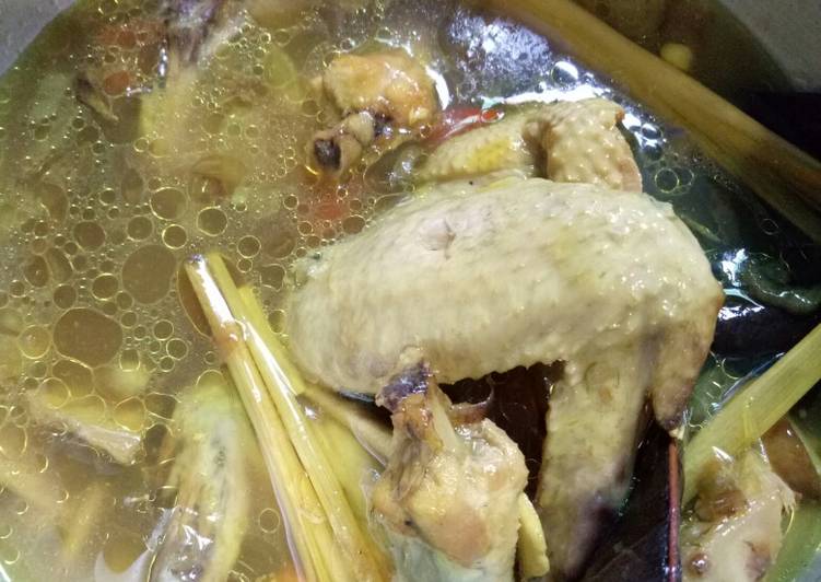 Resep mengolah Pindang Ayam Palembang Sederhana yang menggugah selera
