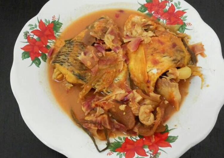 Resep memasak Ikan mas Arsik khas Medan enak 