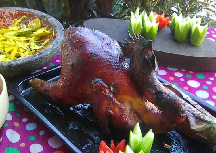 Resep: Ayam kampung bakar dg sambal mangga yang bikin ketagihan