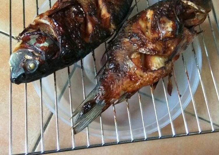 Resep: Ikan mas panggang oven yang bikin ketagihan