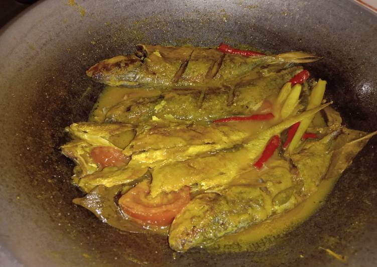 Resep: Ikan kembung goreng bumbu kuning yang bikin ketagihan