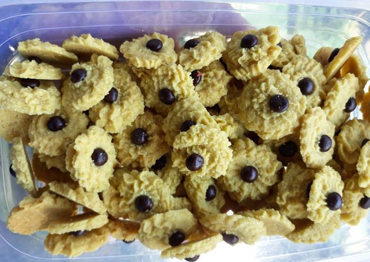 Cara Mudah mengolah Cookies gaplek greentea istimewa