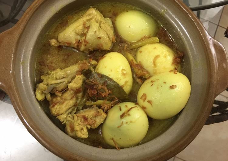 Resep: Opor Ayam+Telur ala resto
