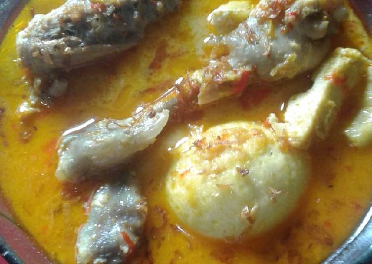 Cara Mudah memasak Opor ayam telur tahu pedas 