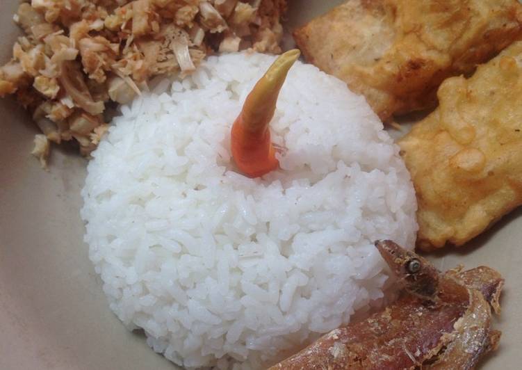 Cara memasak Nasi megono + lauk 🐟 enak