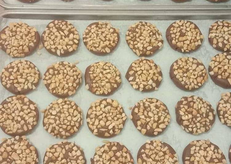 Resep mengolah Cokelat kacang cookies enak
