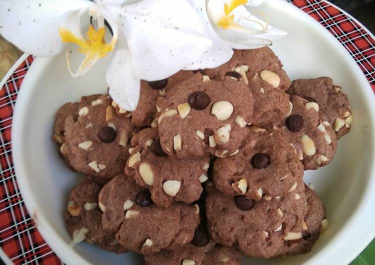 Resep: Cookies Coklat Kacang 🍫🥜 ala resto