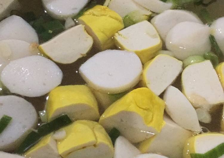 Resep mengolah Sup Tahu Bakso Ikan Kaldu Udang yang menggugah selera