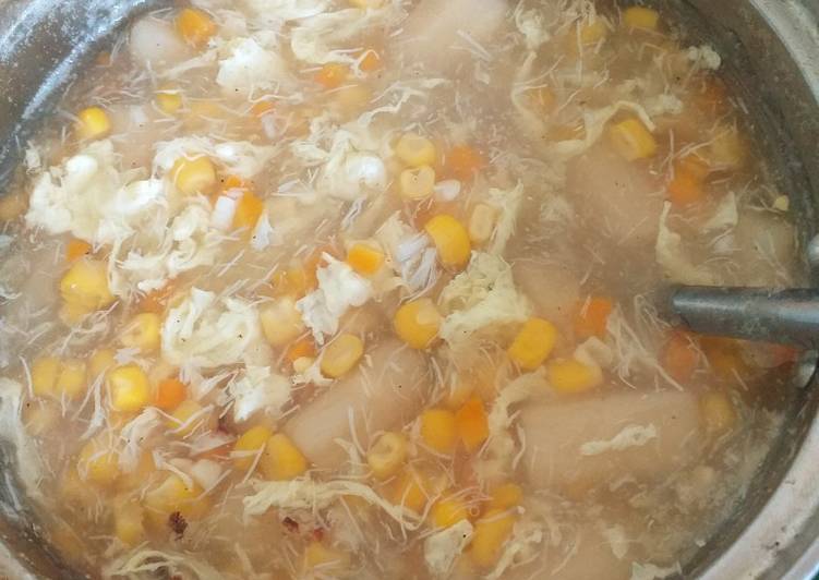 Cara Mudah membuat Sup kepiting jagung asparagus 