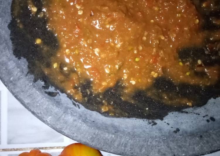 Resep mengolah Sambal tempong khas banyuwangi (daun jeruk)😵😭😪 