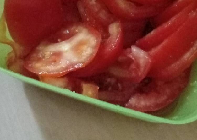 Resep: Rujak tomat manis lezat