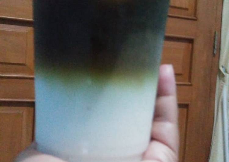 Green Thai Tea Latte