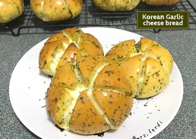 Resep: Korean Garlic Cheese bread enak