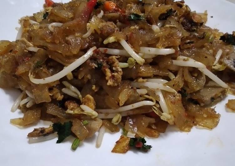 Cara mengolah Mie tiaw goreng 