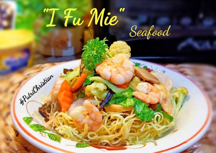 Resep: I Fu mie seafood enak