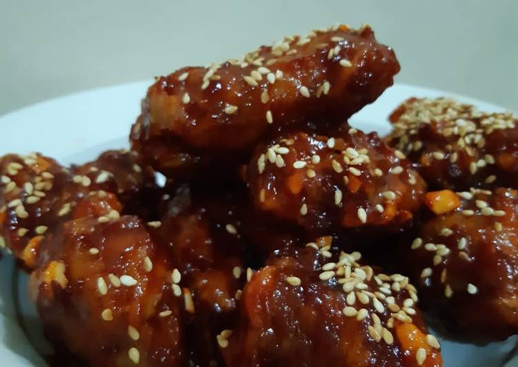 Cara mengolah 양념치킨 (YangNyeom Chicken, Korean Fried Chicken) istimewa