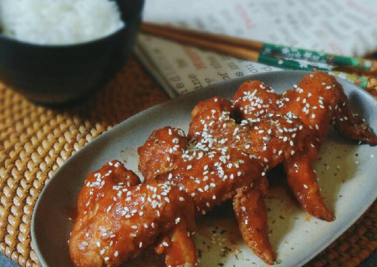 Cara Mudah mengolah Yangnyeom-tongdak (Ayam Goreng Pedas Korea) lezat