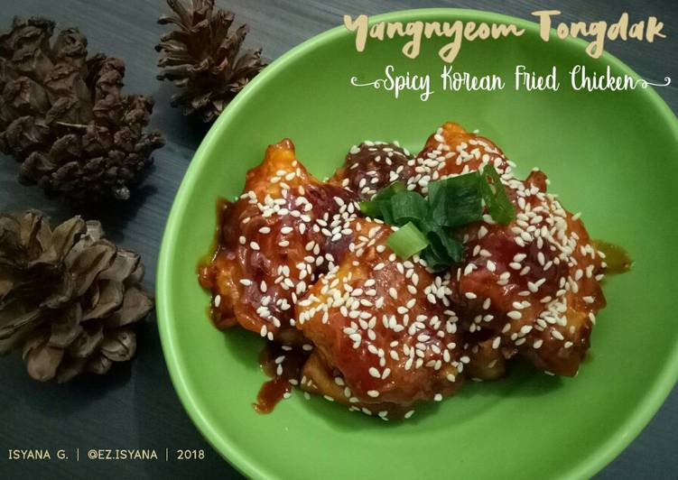 Yangnyeom Tongdak (Spicy Korean Fried Chicken)