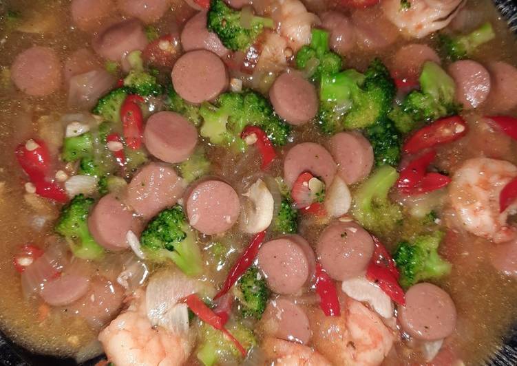 Resep membuat Brokoli udang saus tiram 