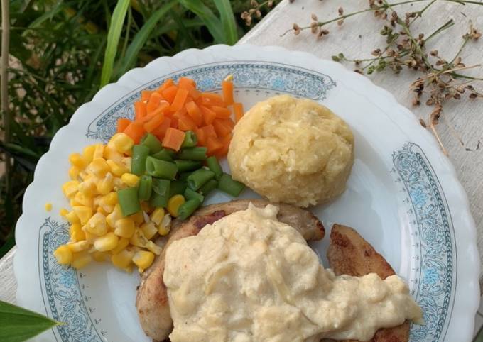Resep: Grilled chicken with creamy sauce