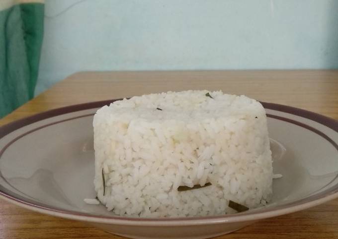 Resep Nasi daun jeruk rice cooker