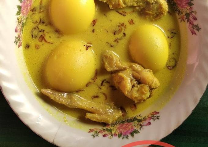 Resep: Opor Ayam & Telur Bumbu Kuning