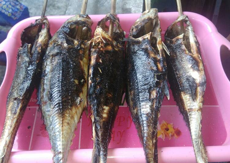 Cara mengolah Ikan Bakar tengkurungan & sambal seruwit Lampung 
