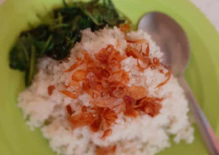 Resep memasak Nasi uduk magic com anti gagal lezat