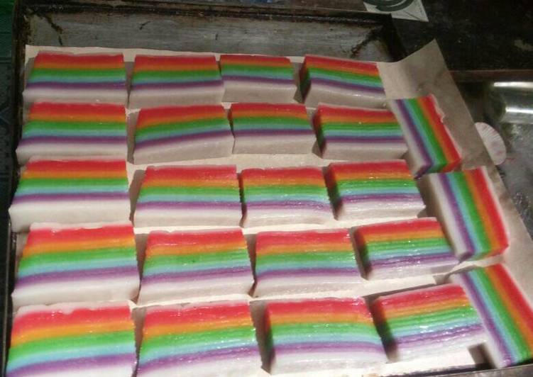 Resep: Kue pepe / lapis rainbow yang bikin ketagihan