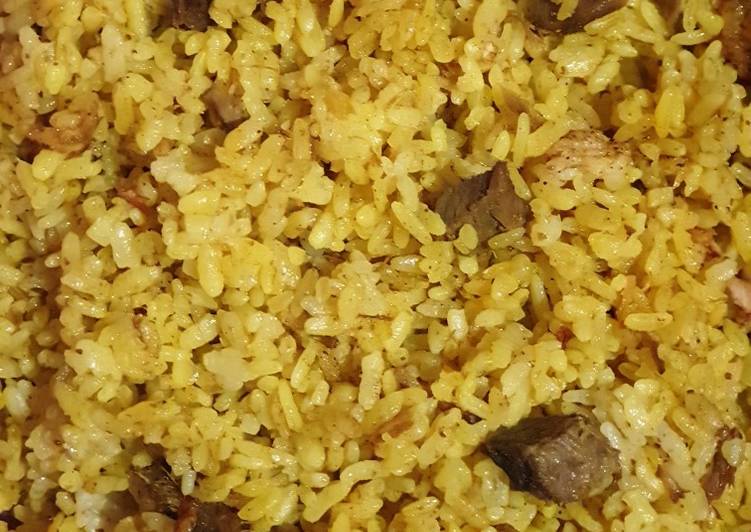 Cara membuat Nasi Kebuli Magicom yang bikin ketagihan