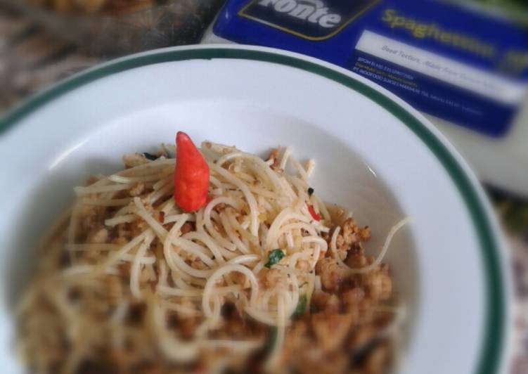 Cara memasak Spaghetti Tutug Oncom enak