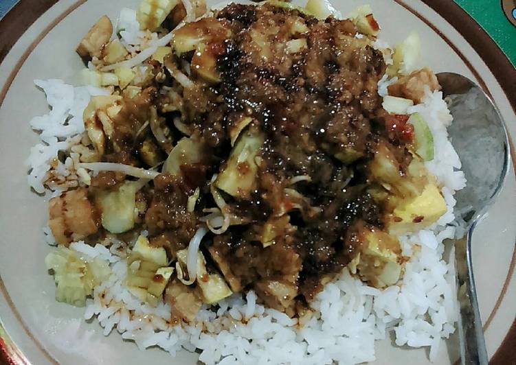 Resep memasak Nasi lengko💙 lezat
