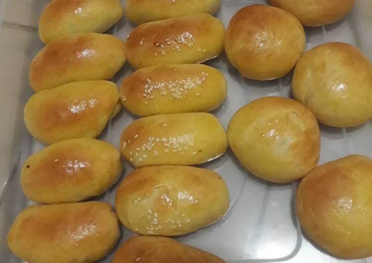 Roti unyil (pake resep dasar sweet bread)