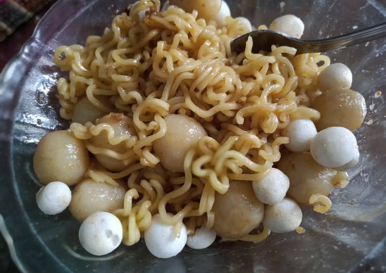 Cara membuat Indomie Cilok Isi Kornet 🍝 #fooddeha lezat