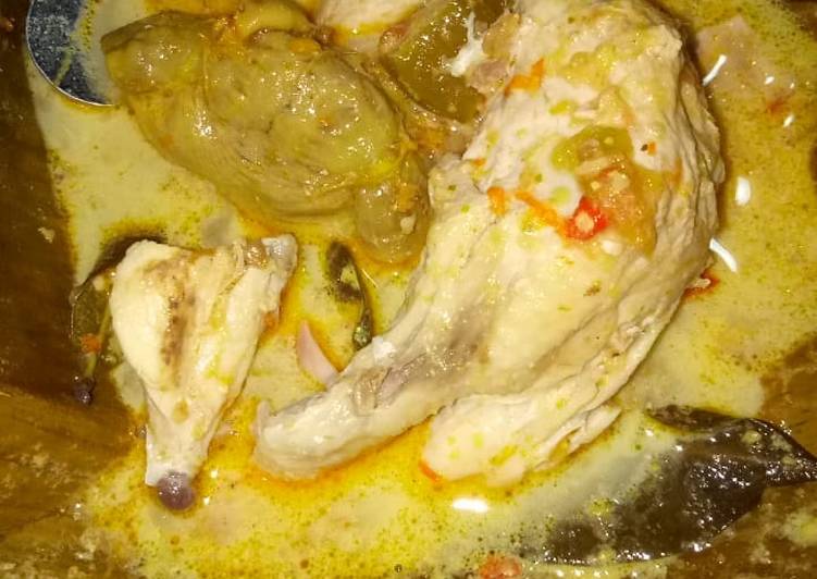 Resep memasak Garang Asem Ayam yang menggugah selera