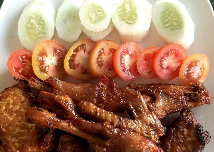 Cara Mudah memasak Ayam Goreng Kalasan yang bikin ketagihan