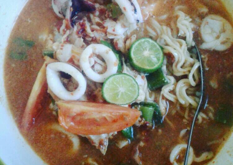 Mie Aceh KW 😜